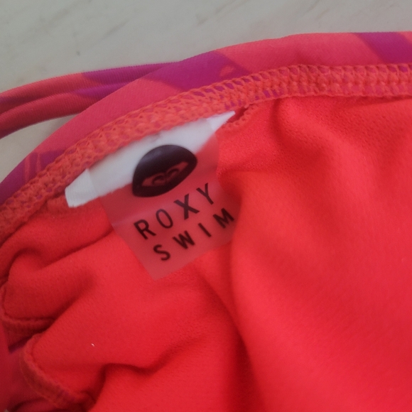 ROXY SWIM - Bright Red String Tie Up Bikini Top NWOT - Picture 2 of 4